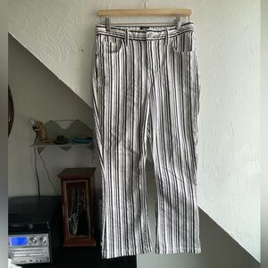 BDG Black and White Striped Low Waist Jeans | Size 28
